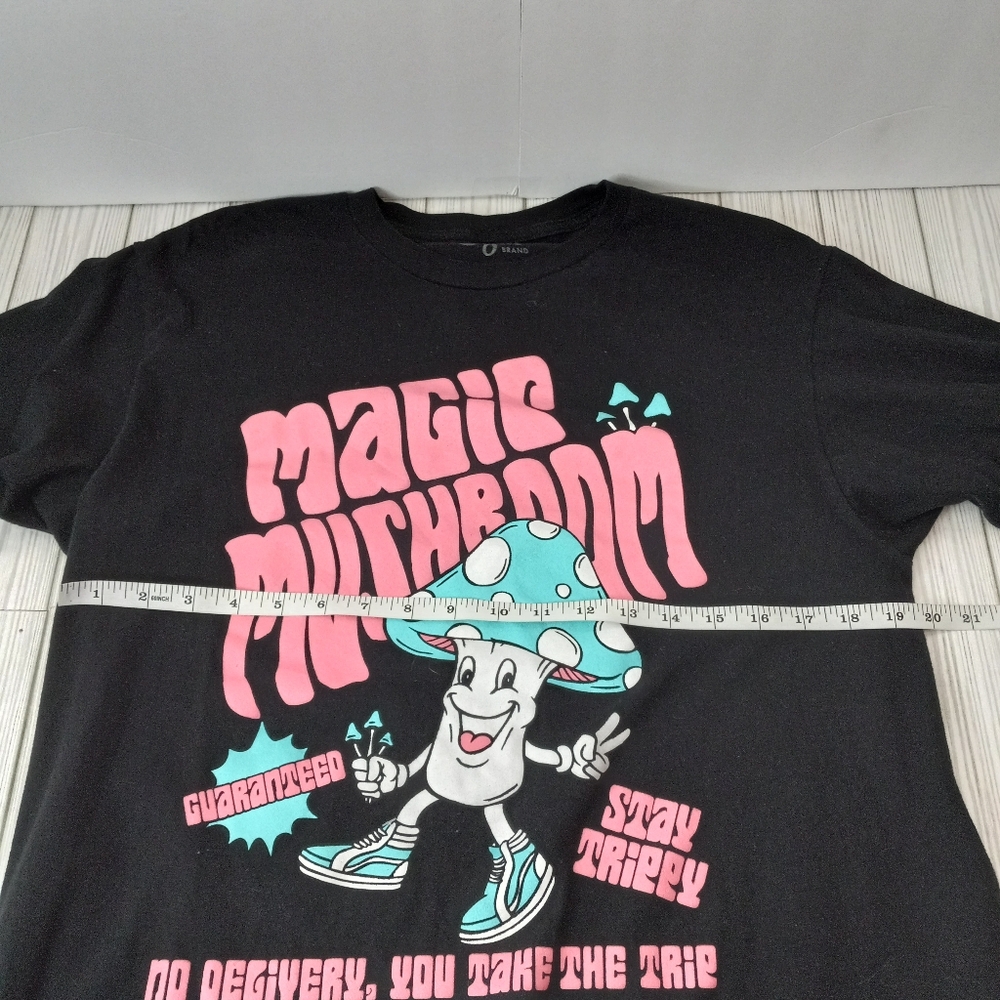 Eighty Eight Magic Mushroom Stay Trippy Tee - Picture 5 of 6